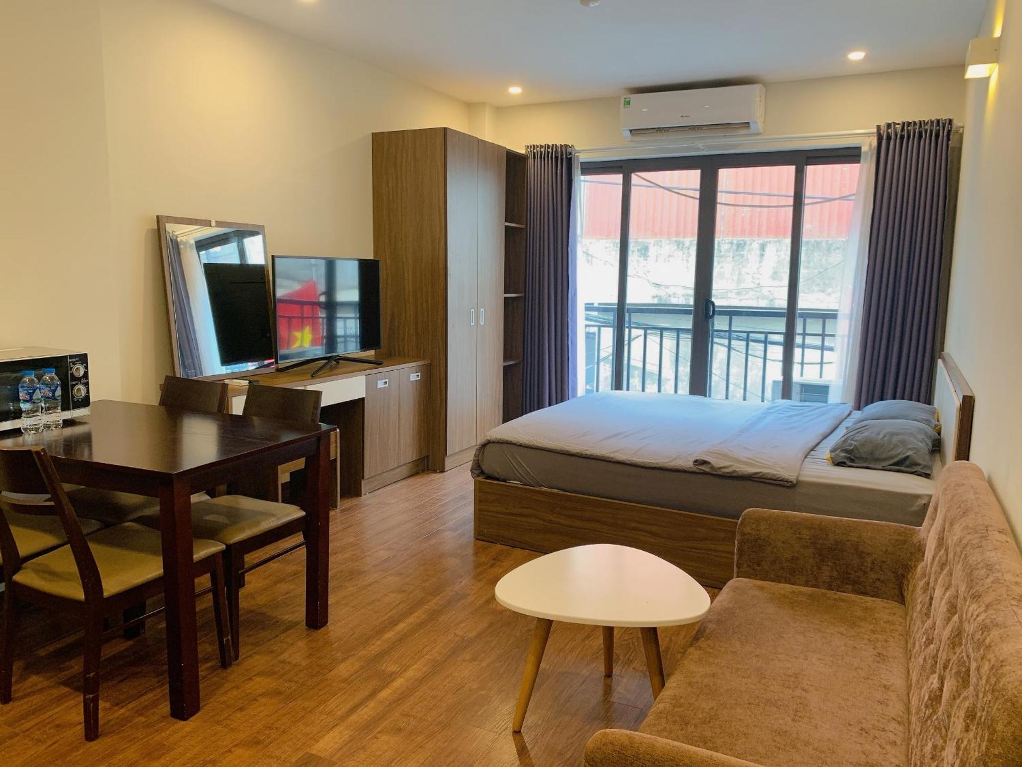 Luxe Paradise Residence Nhat Chieu — Photos 1